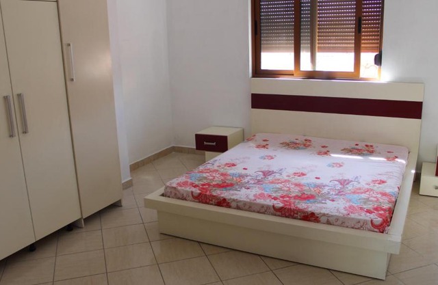 Bledi's Comfy Apartment in New Blvd/Free Parking