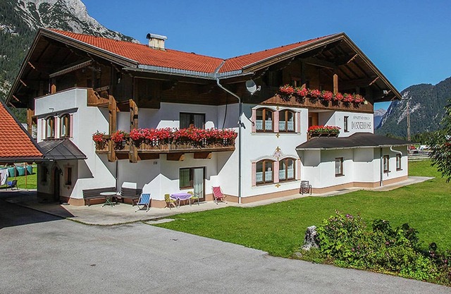Blissful Apartment in Leutasch with Garden