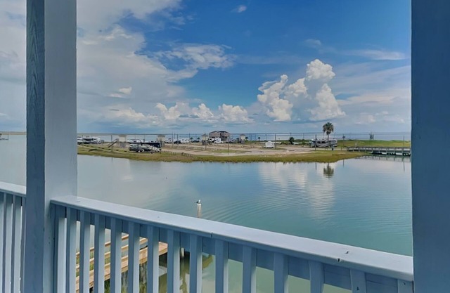 Blissful Blue Oasis | Bayfront, Water Views