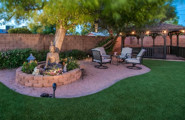 Blissful Zen close to Old town Scottsdale.