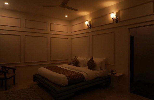 BLIZZ HOTELS & RESORTS