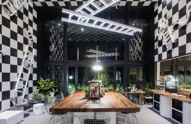 Blu Monkey Hub and Hotel Phuket