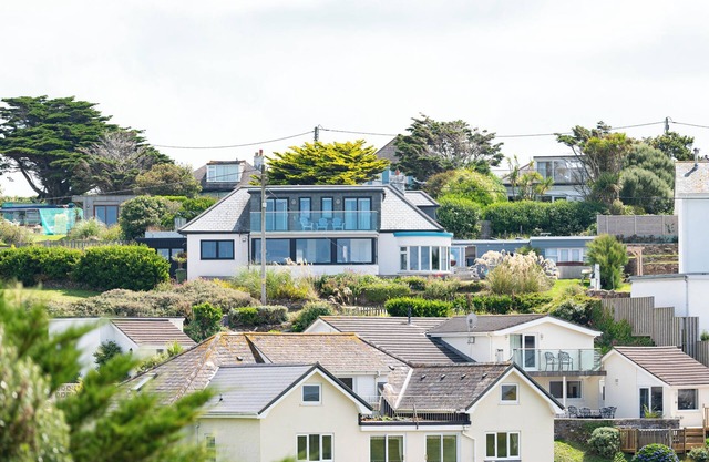 BLUE BAY BEACH HOUSE, Animaux acceptés à Mawgan Porth, Ref 1007604