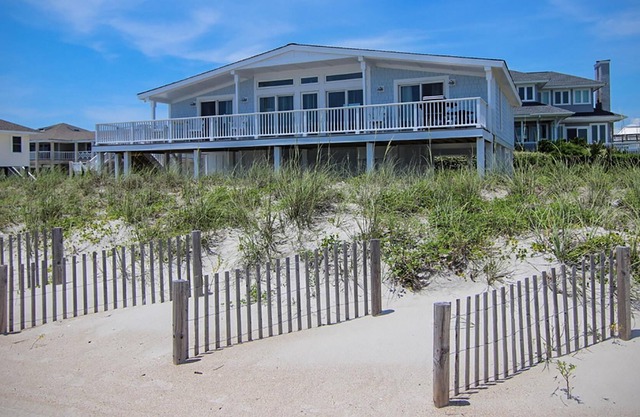 Blue Moon Cottage by Sea Scape Properties