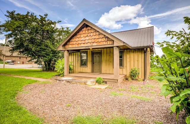 Blue Ridge Cottage