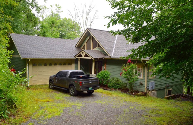 Blue Ridge Mountain Getaway à Springdale Country Club (Gated Community)
