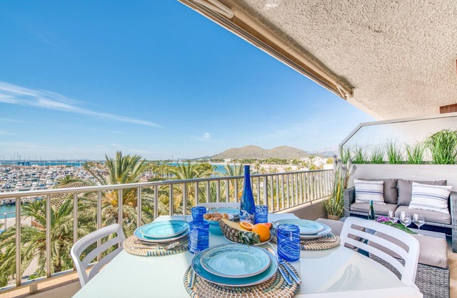 Appartement Blue Sky avec vue sur la mer à Alcudia