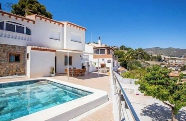 Blue Villa Rest & Pool