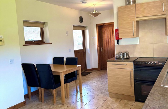 Bluebell Cottage - Serviced Accommodation near Cleethorpes