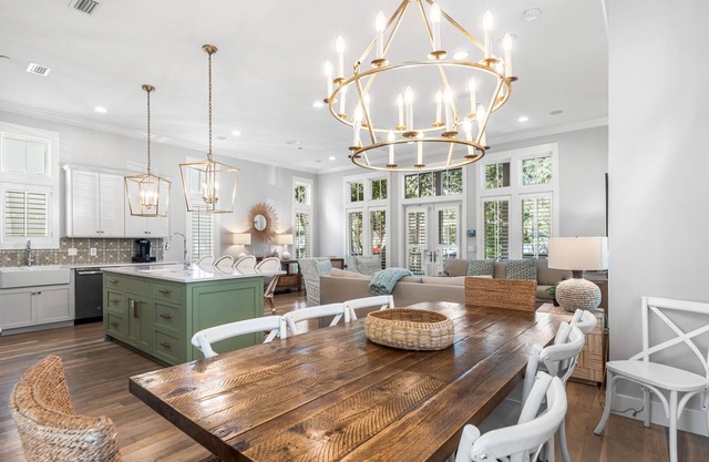 Bluebird Cottage - Rosemary Beach - Close to Bridgetown Park!