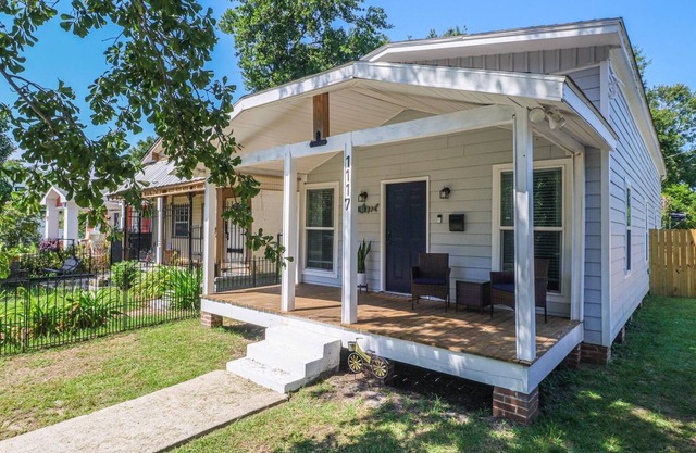 BlueFish Cottage, Walk 2 Beach, Casino, Pet Friendly