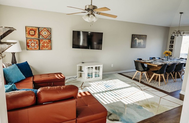 Bluegrass Beauty--5 bedroom 3 bath home: Creation Museum, ARK and CVG Airport