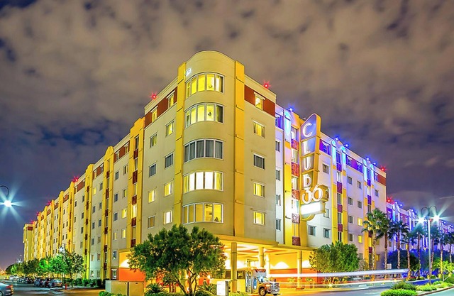 Bluegreen Club 36 1br mini suite, Sunday check-in