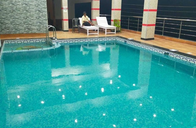 BLUESTONE HOTEL & RESTAURANT