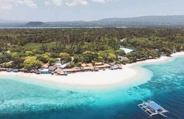 Bluewaves Resort - Basdaku by Hiverooms