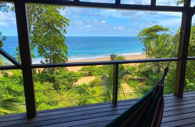 Bluff Beachfront Exotic Home