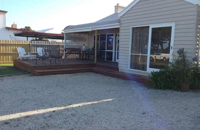 Bluff Cottage St Leonards