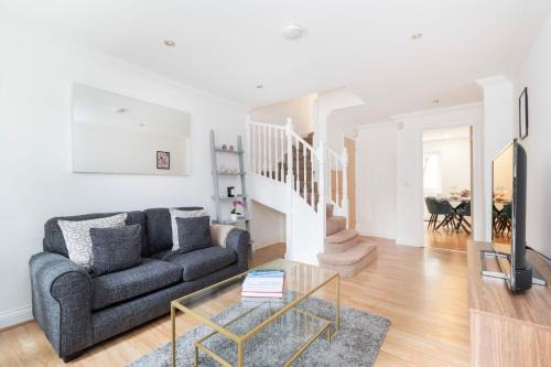 BnBNova - 4BR Townhouse - Old Street