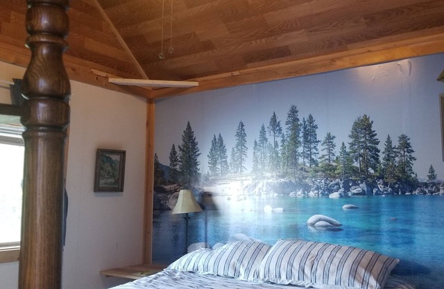 BOAT ACCESSIBLE ONLY. Lake front secluded cabin. You must have access to a boat