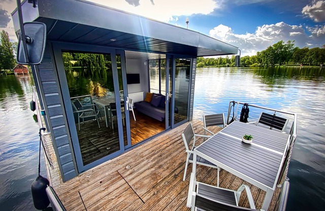 Bateau 'Cosy Hannah Führerscheinfrei' avec terrasse privée