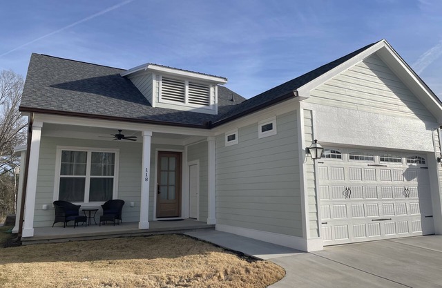 Boat Launch Bungalow - Steps to Lake Greenwood. NEW, Modern and Pet Friendly!