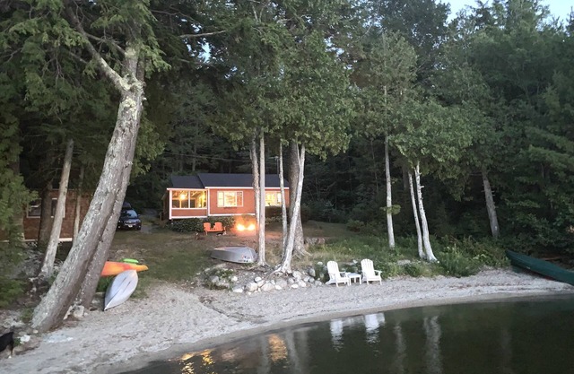 Green Lake Retreat Avec Belle Sandy Beach privée Près de Bar Harbor et Acadia