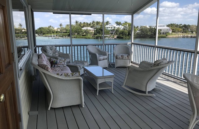 Boca Grande Bayou Boat House dans le quartier historique avec Dock