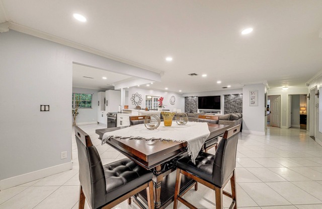 Boca Raton Home: Outdoor Kitchen, By Golf Courses