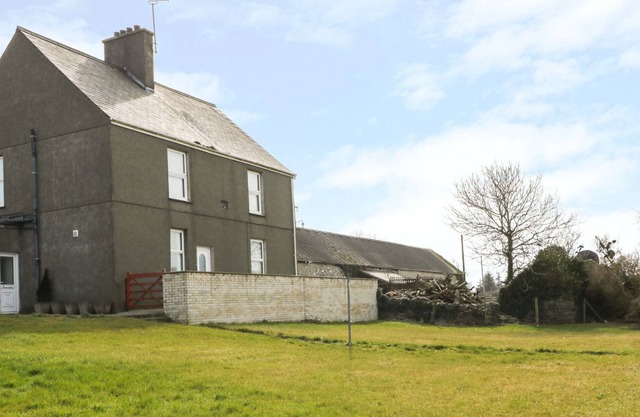 Bodnolwyn Hir, LLANDDEUSANT