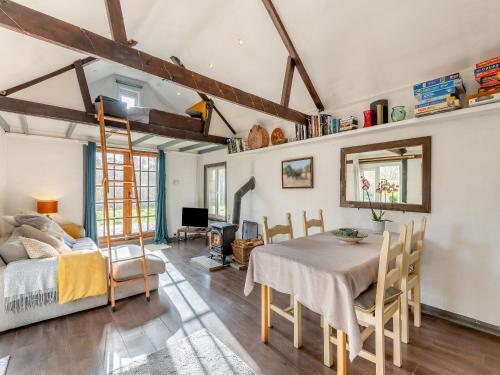 Bohemia Cottage