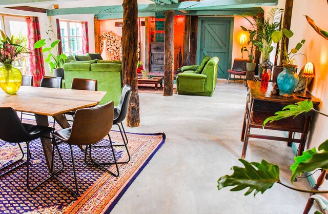 BoHo Experience,Sauna,Jacuzzi,Barbecue,10 personnes entre Amsterdam et Utrecht