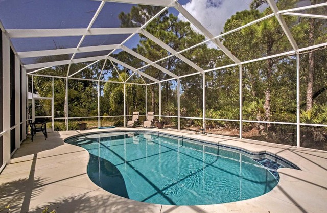 Bokeelia Cottage with Private Pool