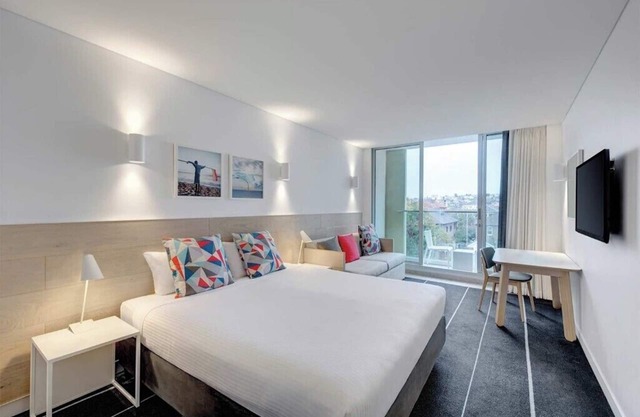 Bondi Beach Sydney Family Two Bedroom Apartment