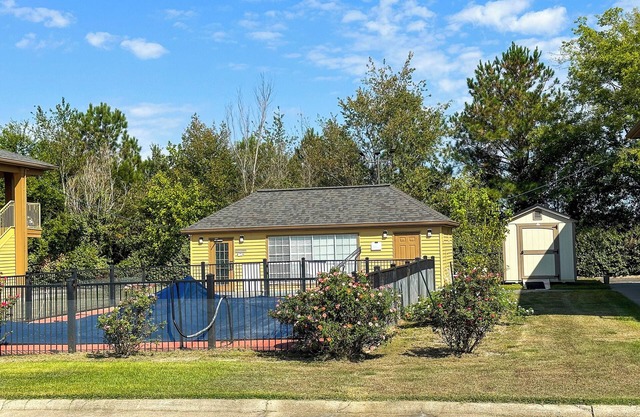 Bonita Lakes Inn