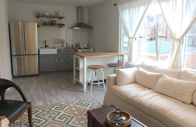 Cosy & Posh Carriage House (PARKSIDE HIGHLANDS)