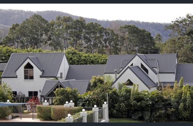 Bonville Estate est une maison de type villégiature semi-rurale située à Bonville, NSW