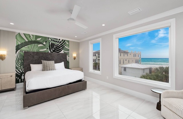 Book Now for the Holidays! Golf Cart! Private Pool! Rooftop Terrace!