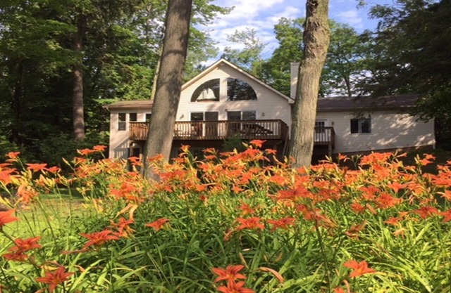 Wha'Cha Dune sur le magnifique lac Big Platte. Réservez vos vacances d'été 2020 maintenant!