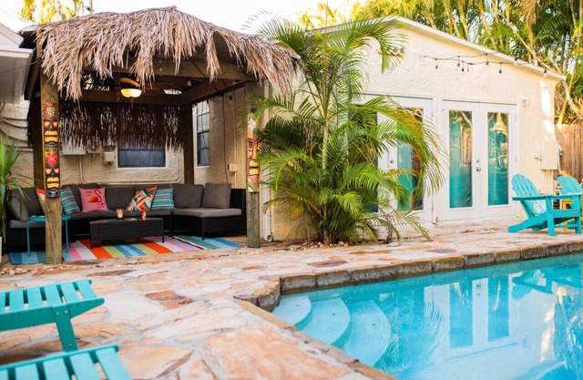 Book Your Ultimate Beach Getaway: Sleeps 8, Private Pool, Kayaks Included! 🌴🏊‍♂️