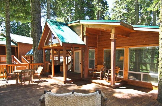 # 48 The Cabins at Hyatt Lake - 4 personnes - Jacuzzi
