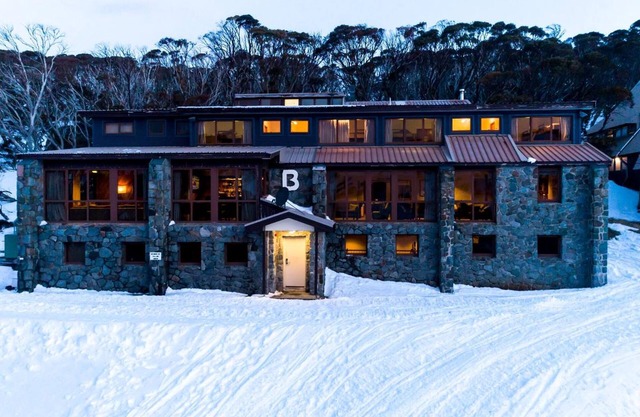 Boonoona Ski Lodge