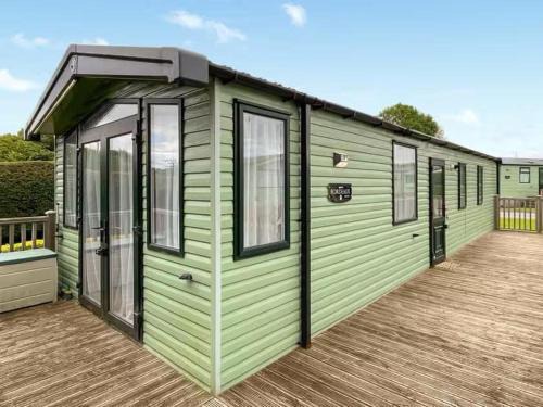 Bordeuax Holiday home by the river Nidd N24