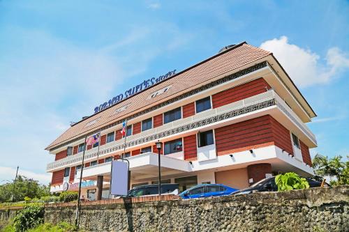 Borneo Suites Hotel