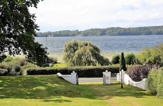Bosau: appartement familial sur le lac de Plön avec un lac