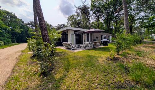 Boslodge 111 met Hottub - Het Groene Hert