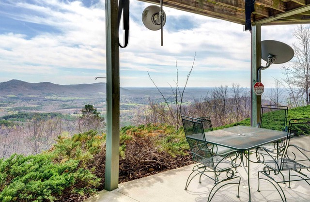 Bostic Vacation Rental w/ Private Pool & Gas Grill