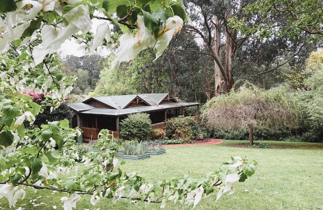 Botanica Retreat