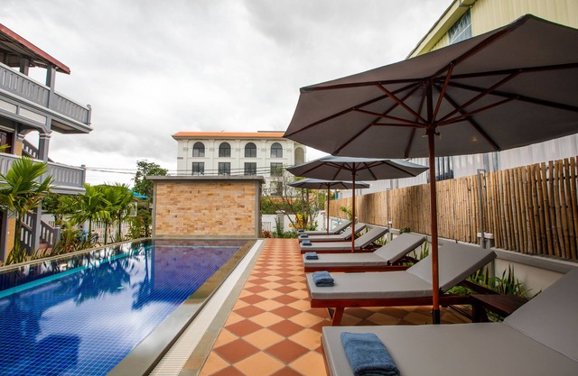 Botoum Hostel