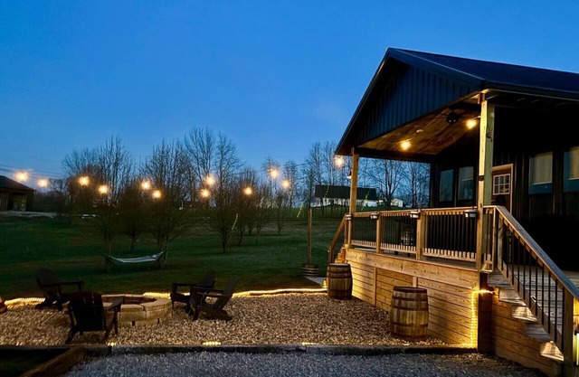 Bourbon Barrel Cottages on Kentucky Bourbon Trail minutes from main distilleries