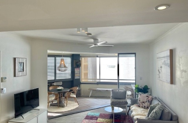 Boutique beach pad in the heart of Manly Beach - fully self contained